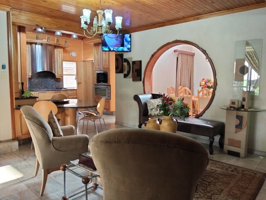 4 Bedroom Property for Sale in Van Der Hoff Park North West